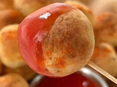 Baked crispy potato balls made from two potatoes, golden and delicious.