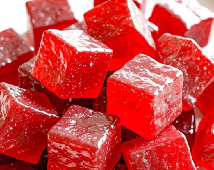 DIY pink apple gummies recipe for dogs with natural ingredients