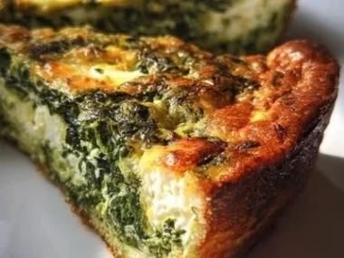 Cottage cheese and spinach crustless quiche, healthy recipe, delicious meal