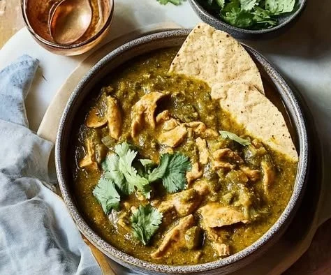 Delicious Chicken Chili Verde served in a bowl with fresh toppings