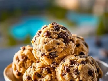 High protein cookie dough rich in flavor and nutrients