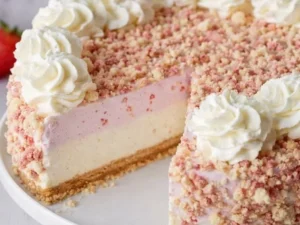 Delicious Strawberry Crunch Cheesecake with crunchy topping